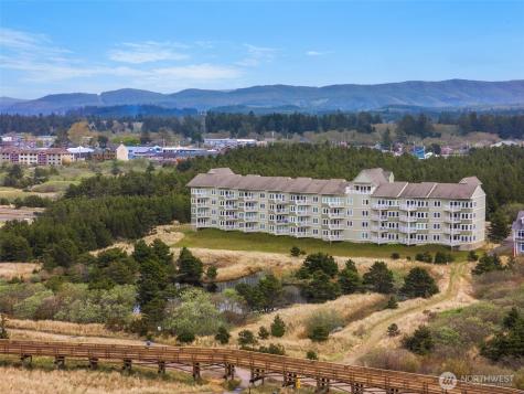 501 Shoreview Drive S Long Beach WA 98631