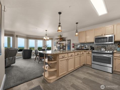 501 Shoreview Drive S Long Beach WA 98631