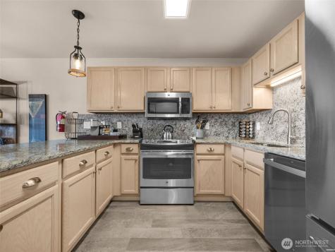 501 Shoreview Drive S Long Beach WA 98631