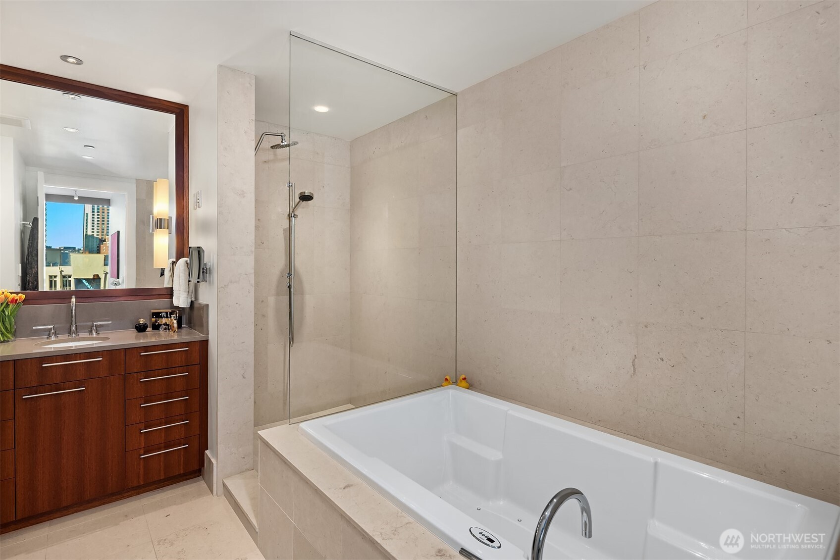 1521 2nd Avenue Seattle WA 98101