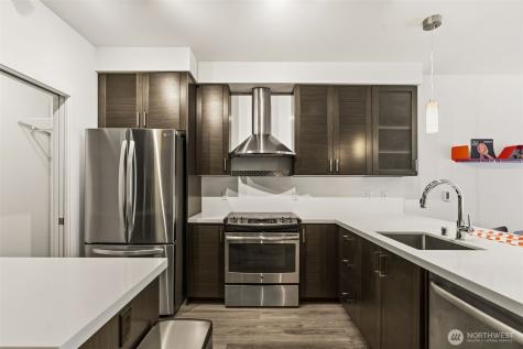 1760 NW 56th Street Seattle WA 98107