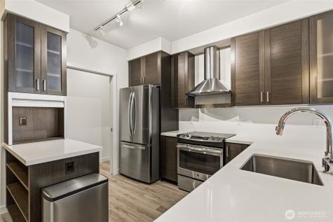 1760 NW 56th Street Seattle WA 98107