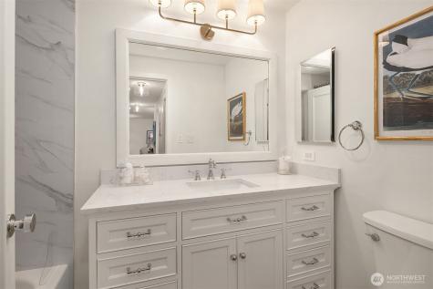 7021 Sand Point Way NE Seattle WA 98115