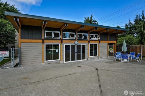 7021 Sand Point Way NE Seattle WA 98115