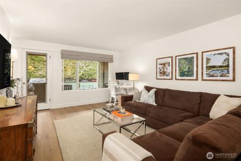 7021 Sand Point Way NE Seattle WA 98115
