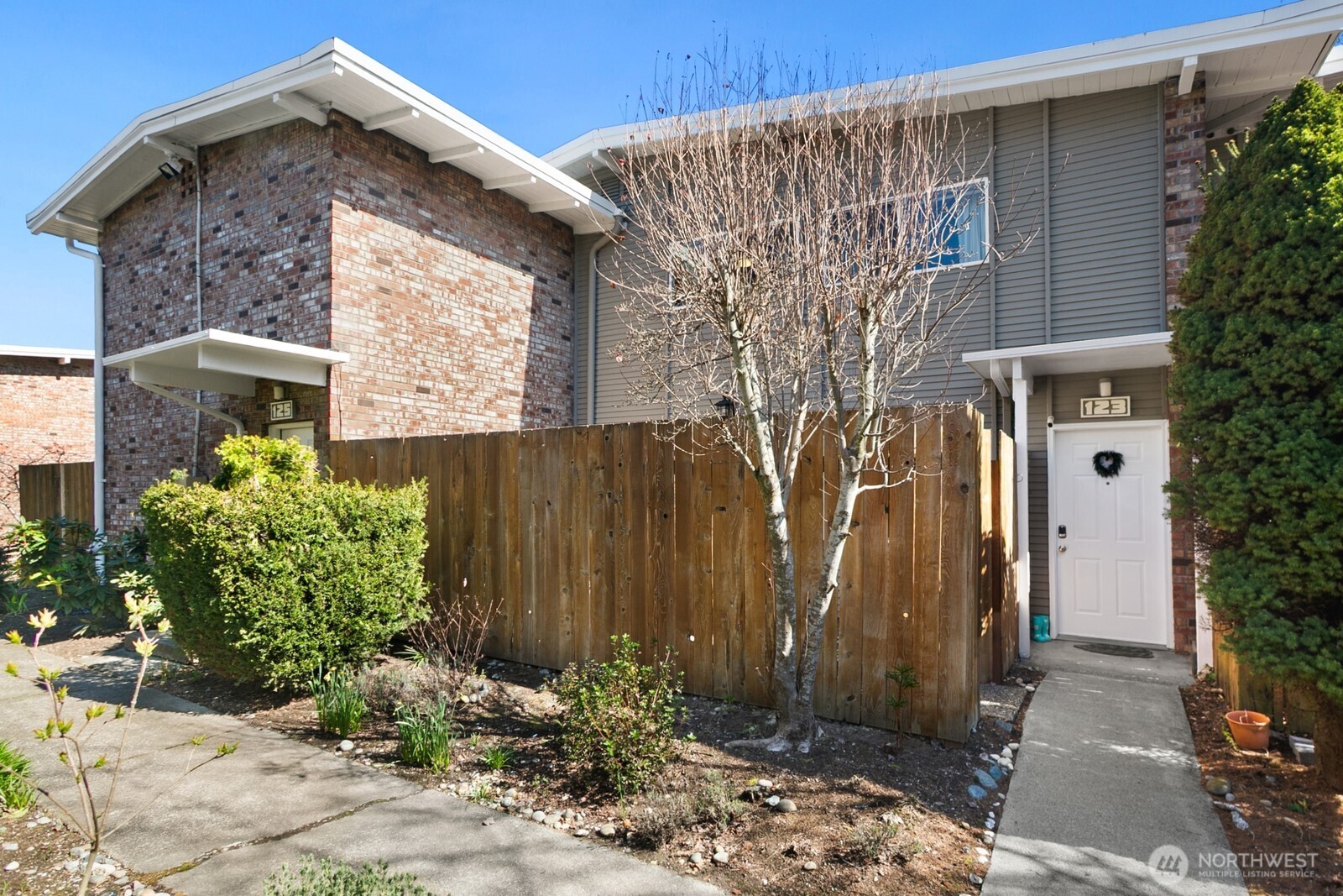 12242 SE 59th Street Bellevue WA 98006