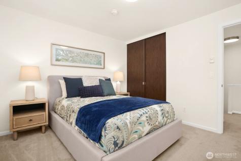 12242 SE 59th Street Bellevue WA 98006