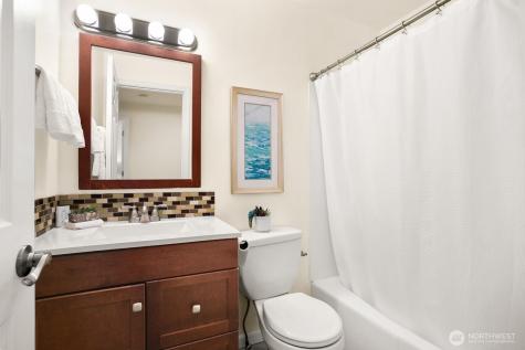 12242 SE 59th Street Bellevue WA 98006