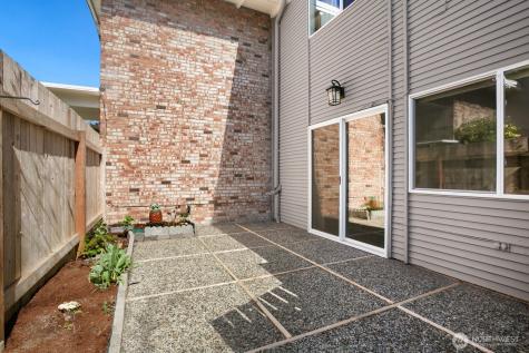 12242 SE 59th Street Bellevue WA 98006