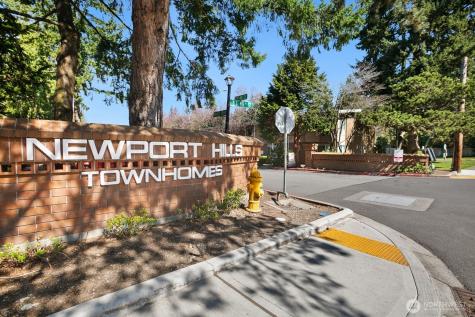 12242 SE 59th Street Bellevue WA 98006
