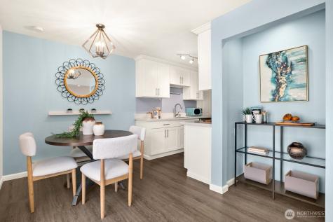 12242 SE 59th Street Bellevue WA 98006