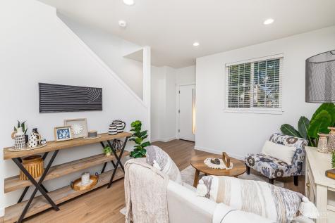 7711 11th Avenue SW Seattle WA 98106