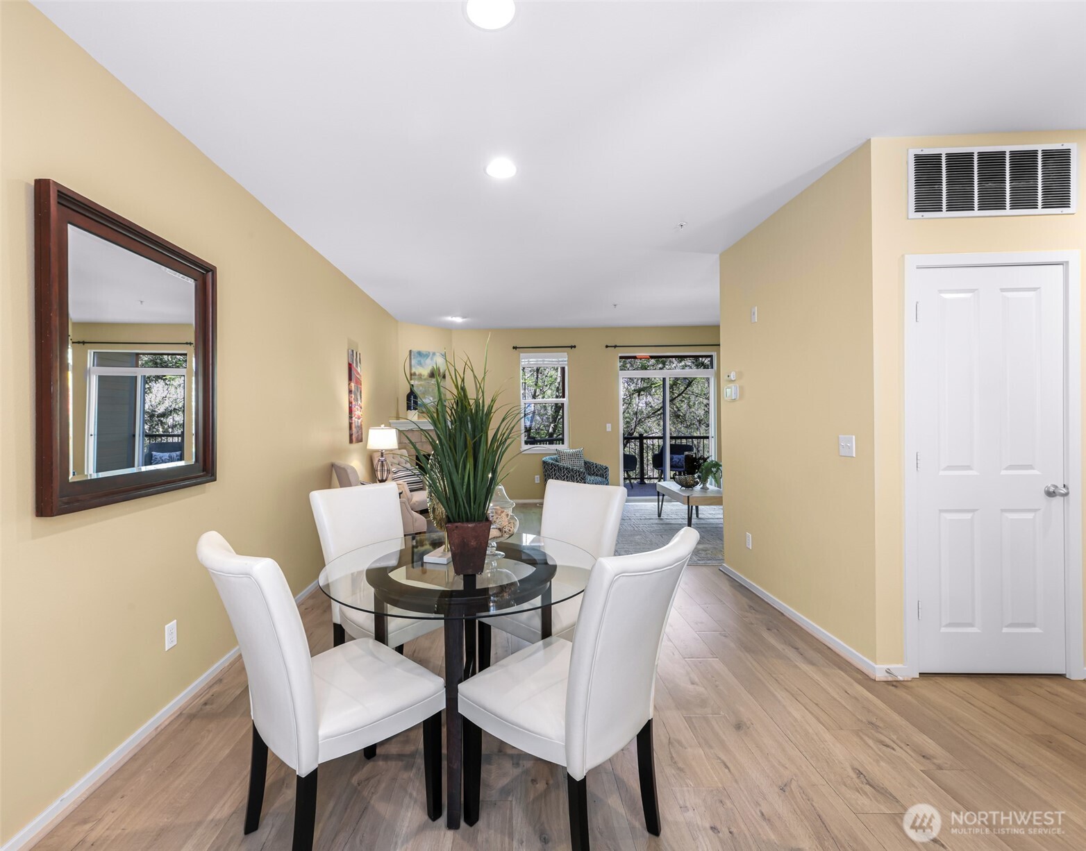 9067 161st Court NE Redmond WA 98052