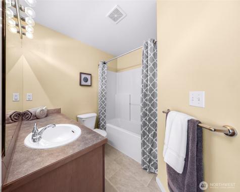 9067 161st Court NE Redmond WA 98052