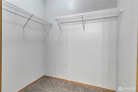 21917 42nd Avenue S Kent WA 98032