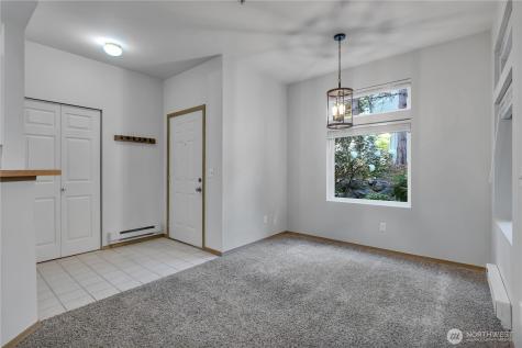 21917 42nd Avenue S Kent WA 98032