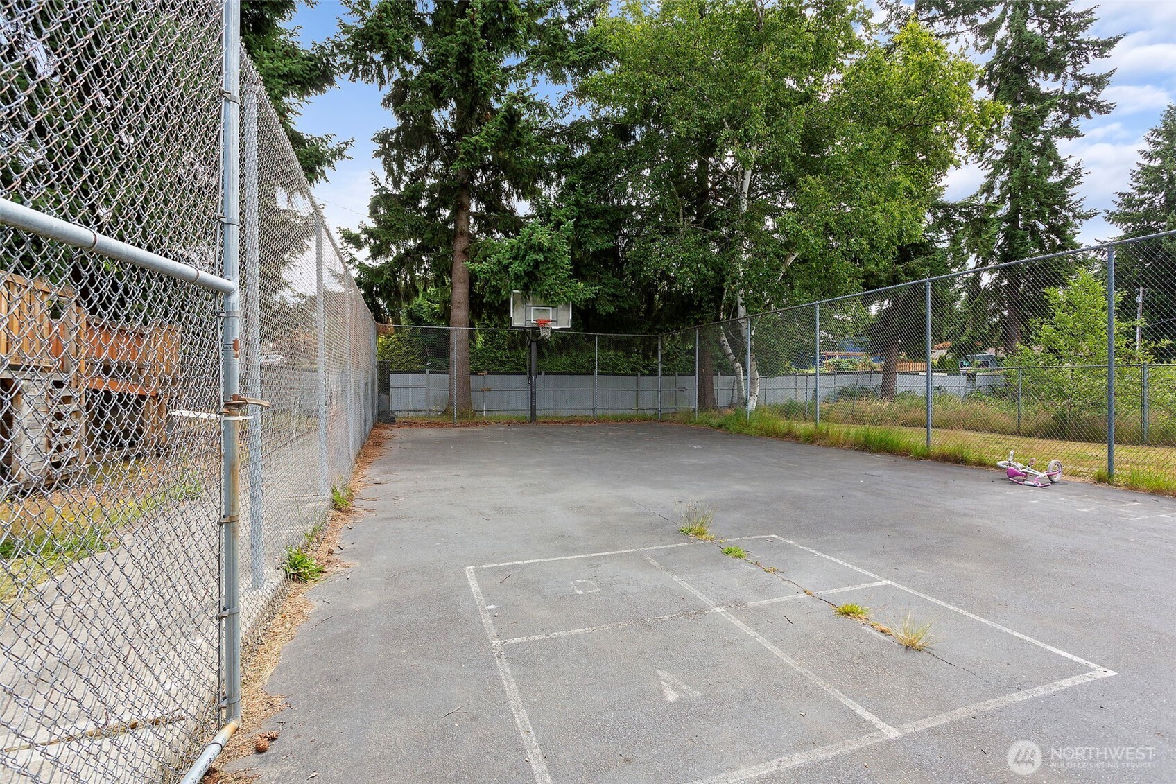 8823 Holly Drive Everett WA 98208