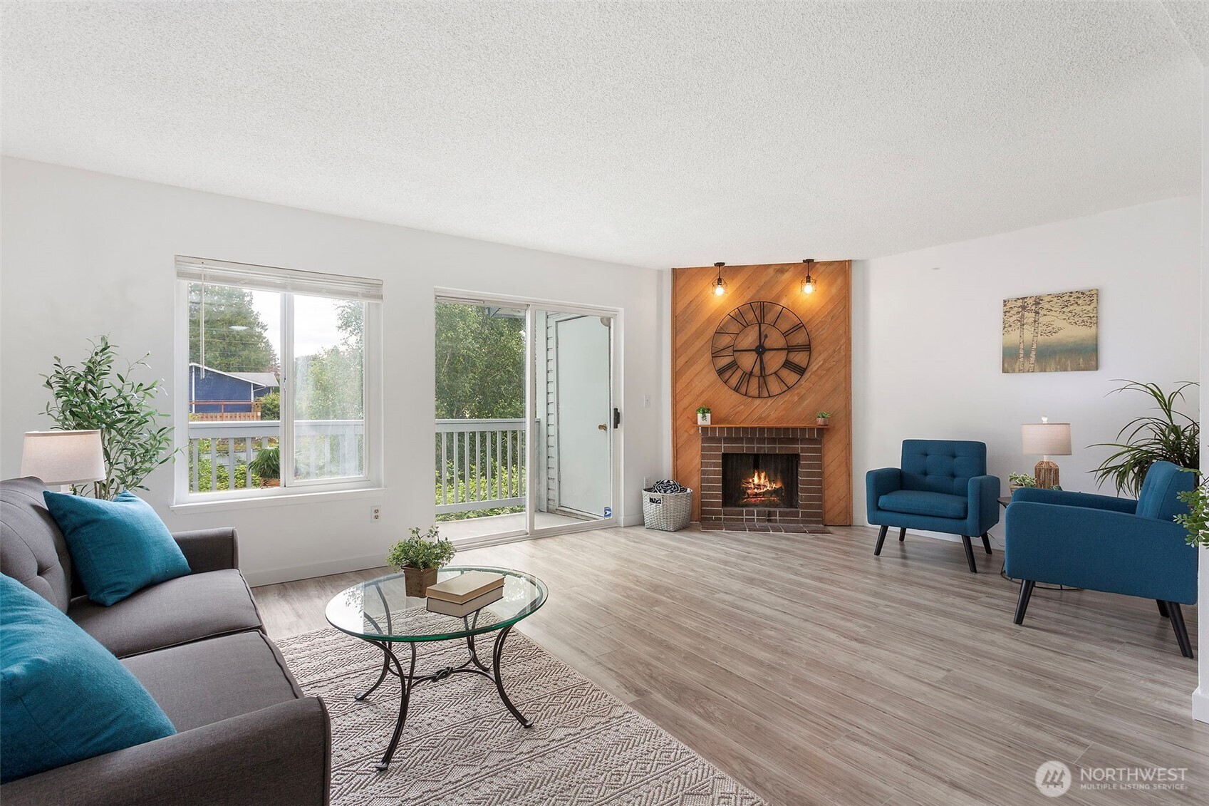 8823 Holly Drive Everett WA 98208