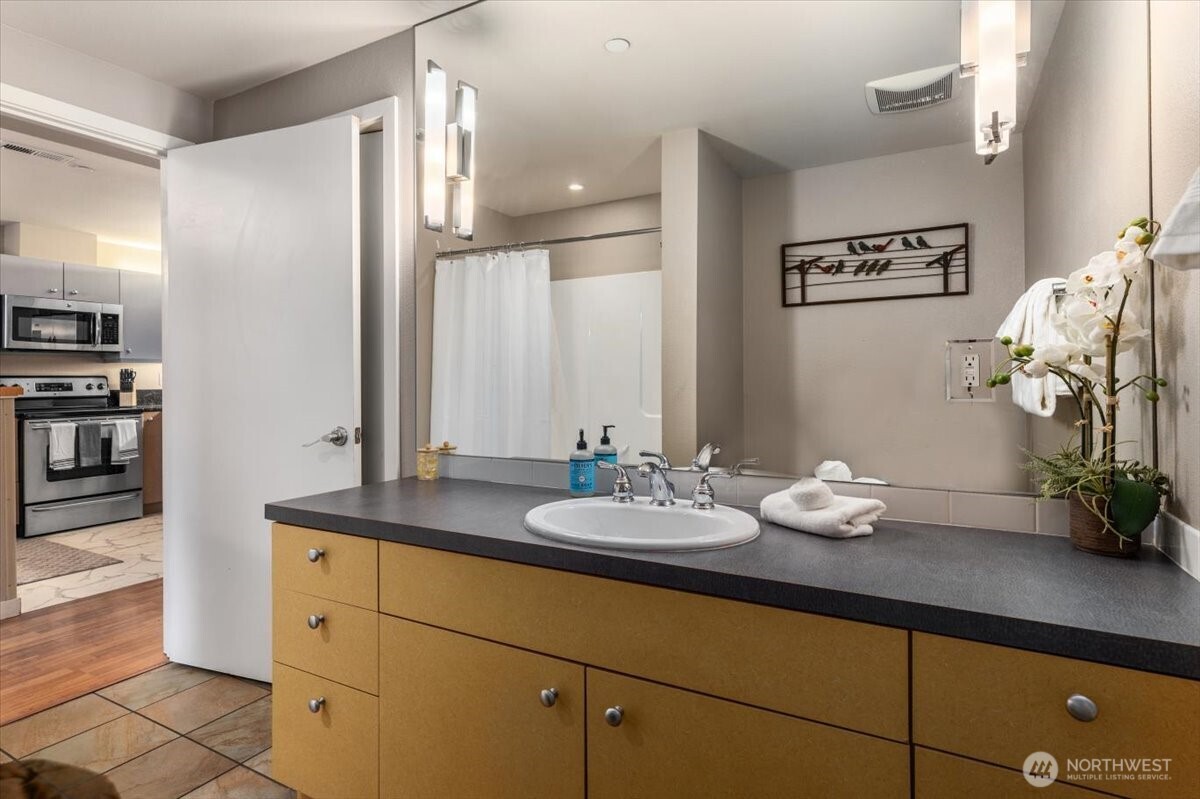 2220 W Woodin Avenue Chelan WA 98816