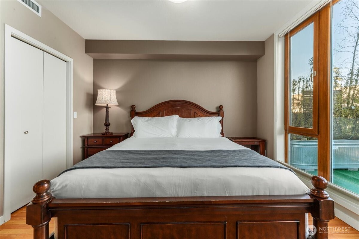 2220 W Woodin Avenue Chelan WA 98816