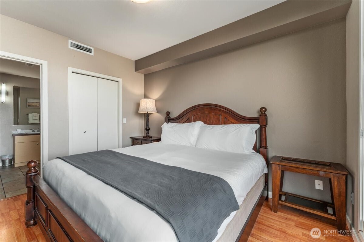 2220 W Woodin Avenue Chelan WA 98816