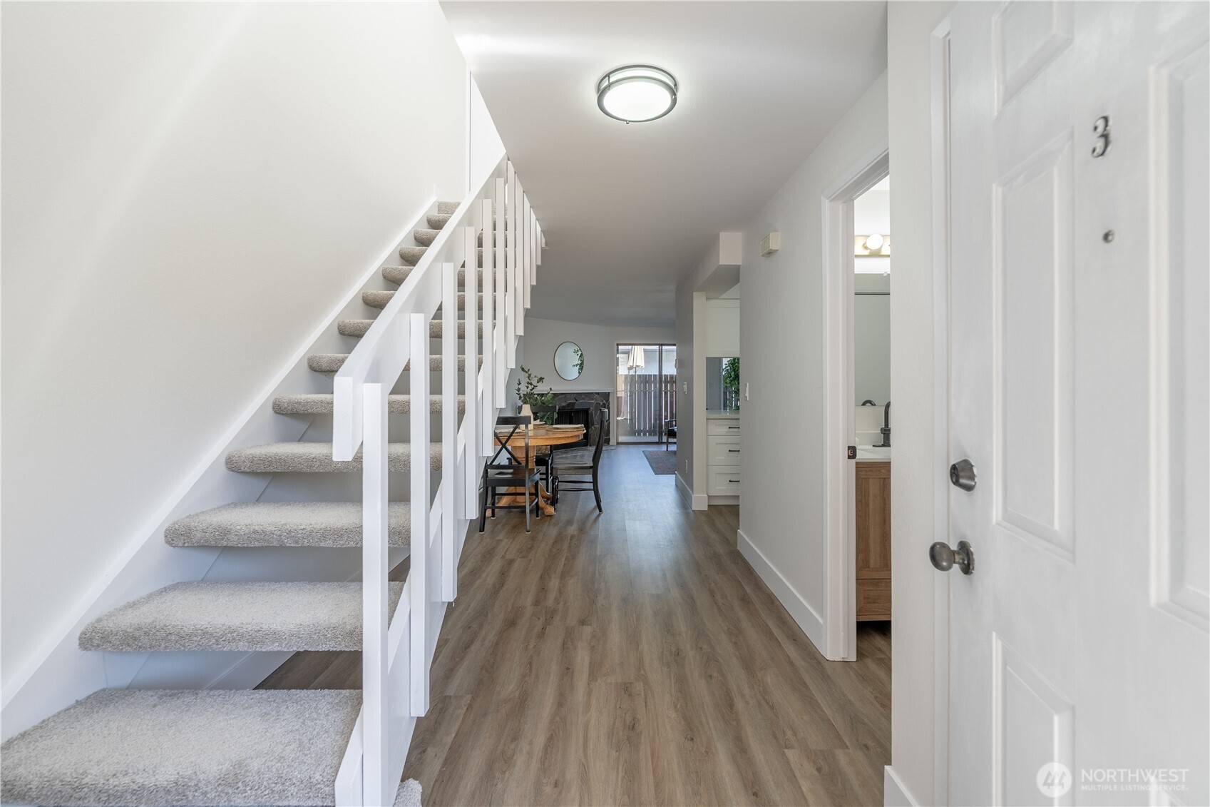 216 SW 154th Street Burien WA 98166