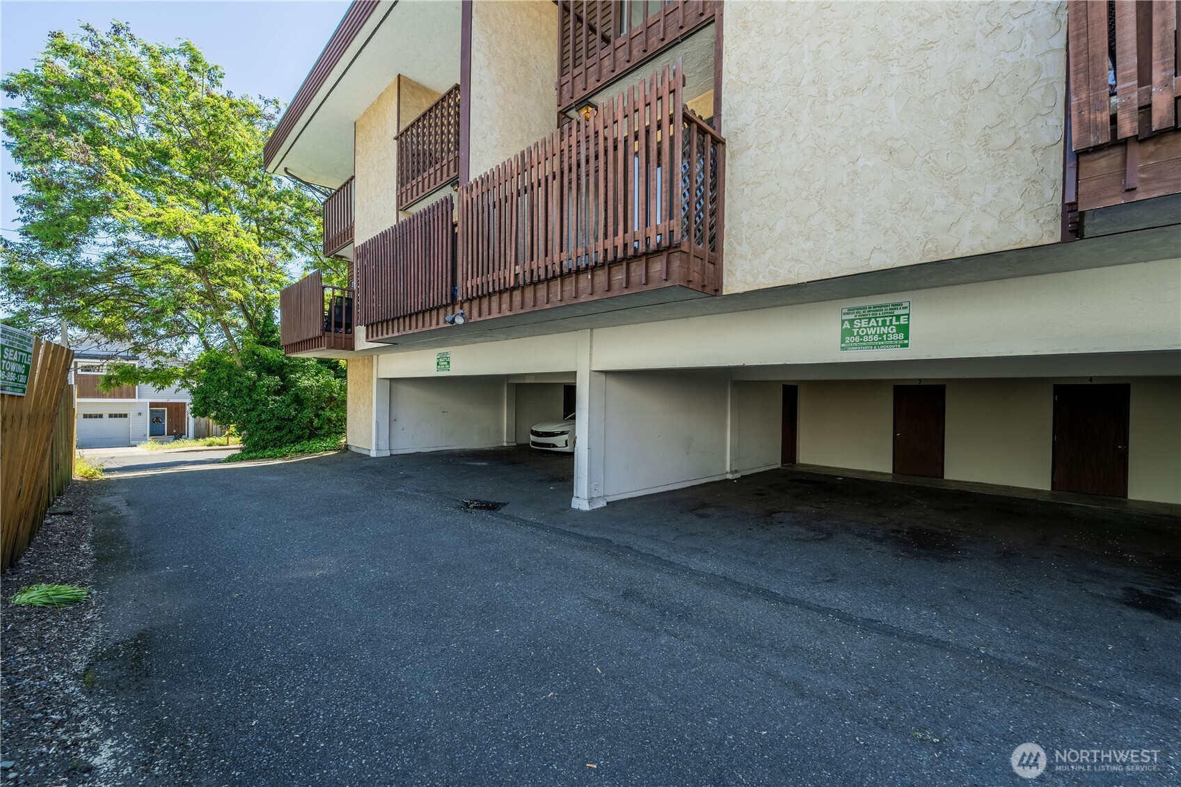 216 SW 154th Street Burien WA 98166