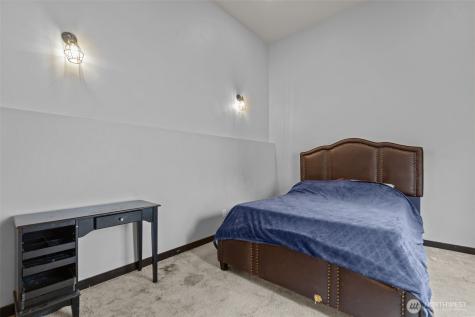 1118 Chestnut Court Everett WA 98201