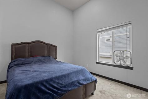 1118 Chestnut Court Everett WA 98201