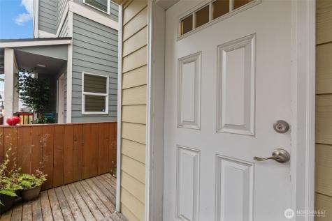 1118 Chestnut Court Everett WA 98201