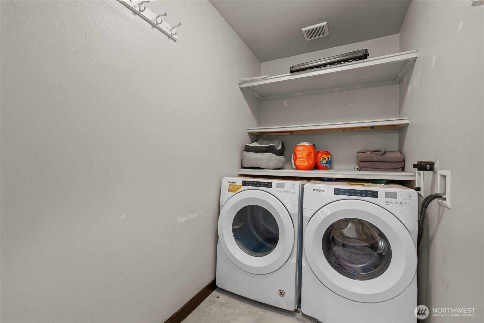 1118 Chestnut Court Everett WA 98201