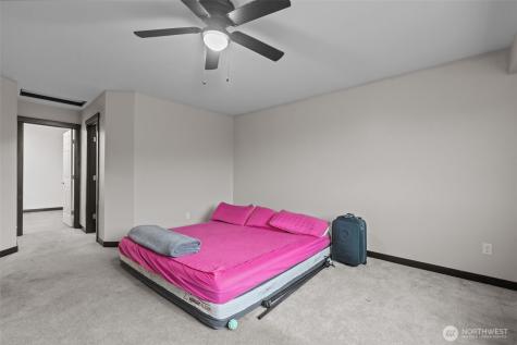 1118 Chestnut Court Everett WA 98201