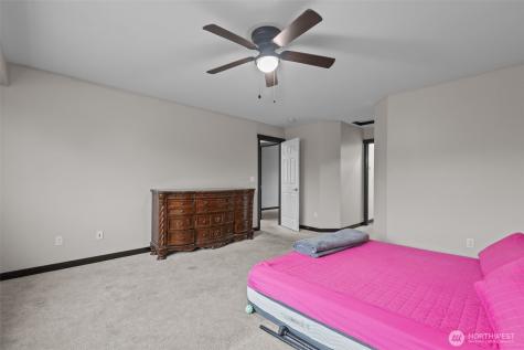 1118 Chestnut Court Everett WA 98201