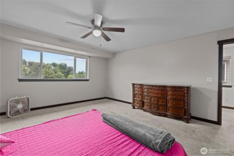 1118 Chestnut Court Everett WA 98201