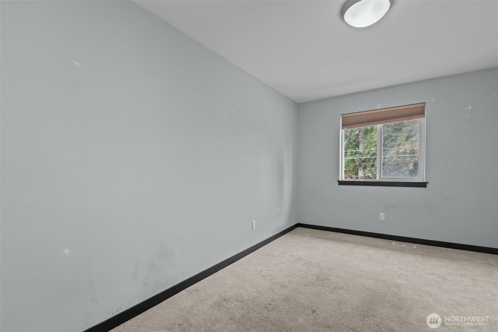 1118 Chestnut Court Everett WA 98201