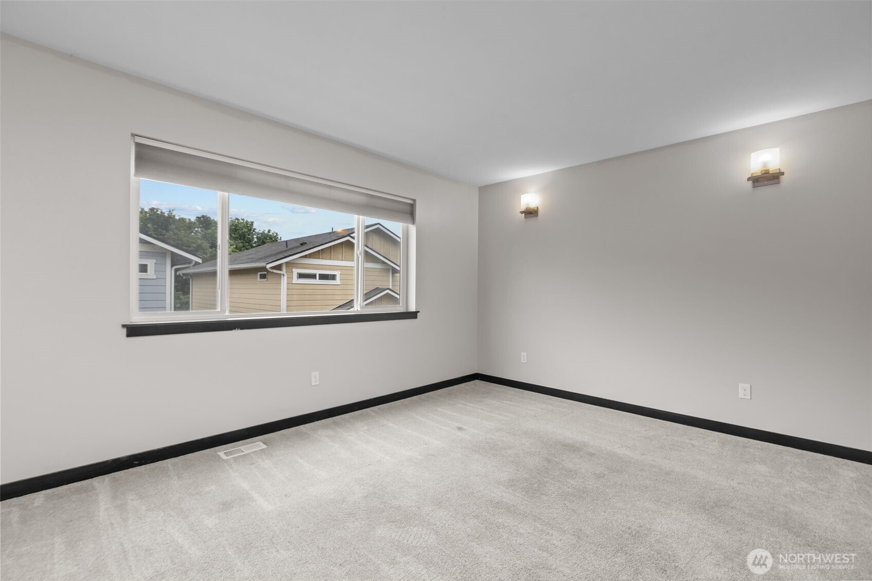 1118 Chestnut Court Everett WA 98201