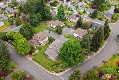 412 213th Place SW Bothell WA 98021