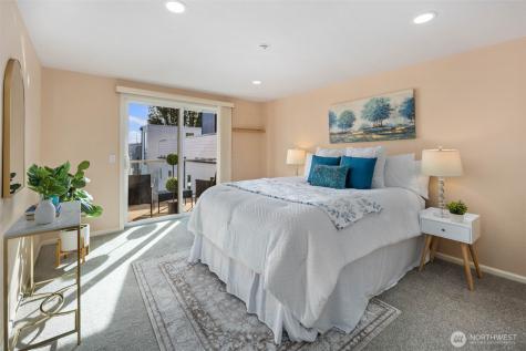 559 Mcgraw Street Seattle WA 98109