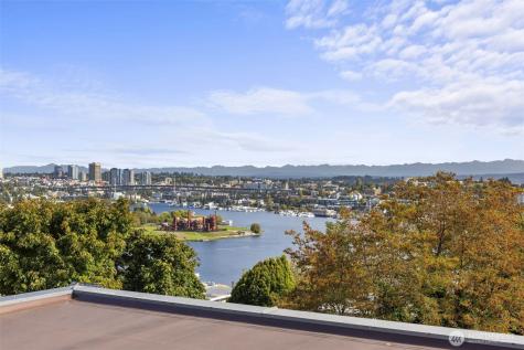 559 Mcgraw Street Seattle WA 98109