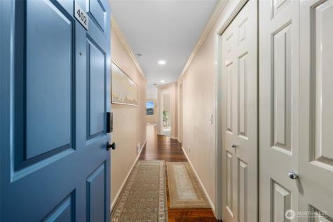 559 Mcgraw Street Seattle WA 98109