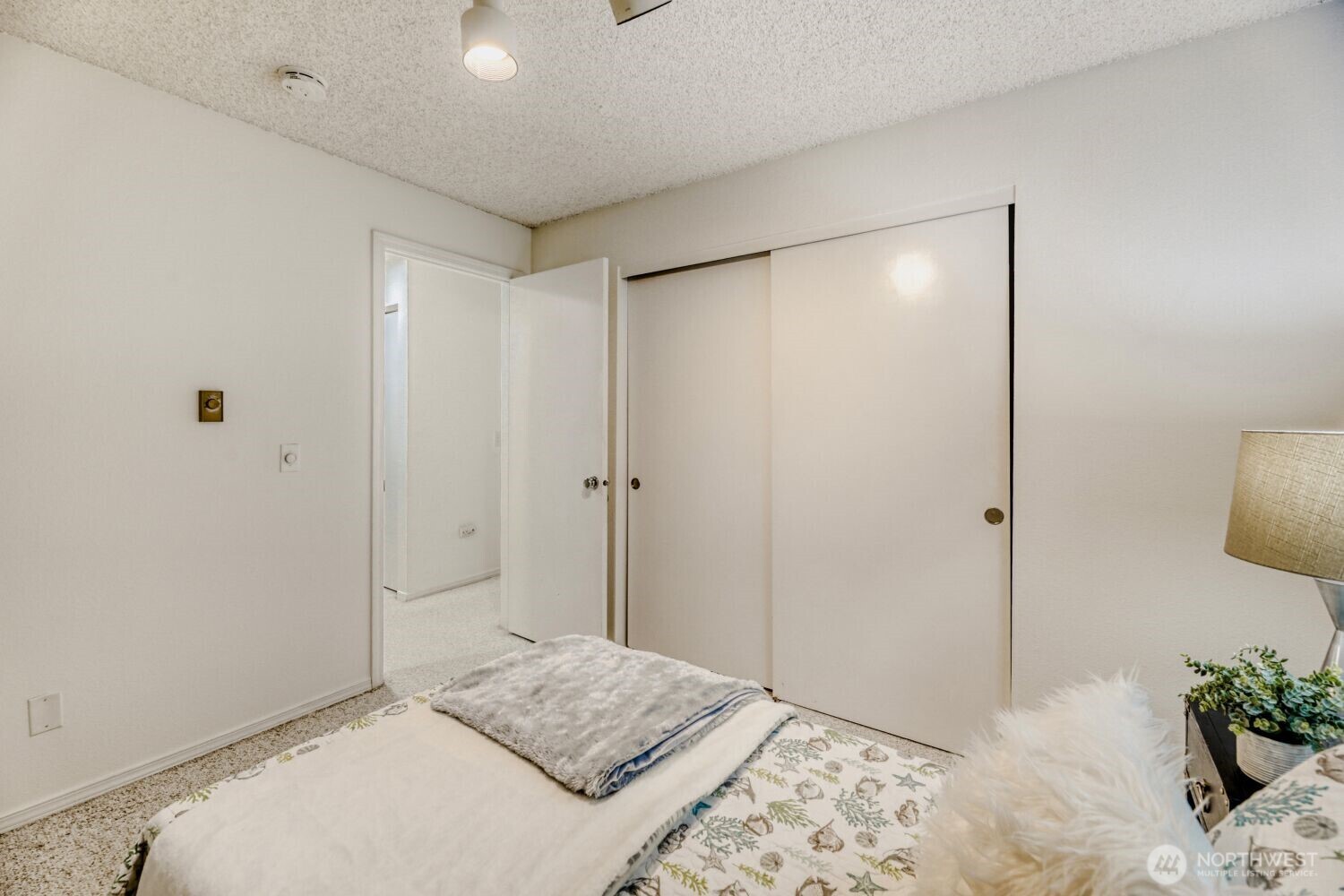 12904 126th Court NE Kirkland WA 98034
