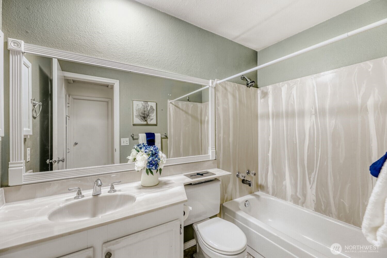 12904 126th Court NE Kirkland WA 98034