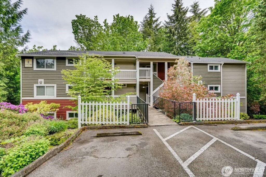 15238 SE 43rd Court Bellevue WA 98006