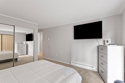 3256 SW Avalon Way Seattle WA 98126