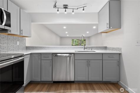 13680 NE 69th Street Redmond WA 98052