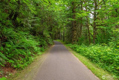 1546 Reservation Road SE Olympia WA 98513