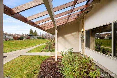 300 S Elliott Avenue Wenatchee WA 98801