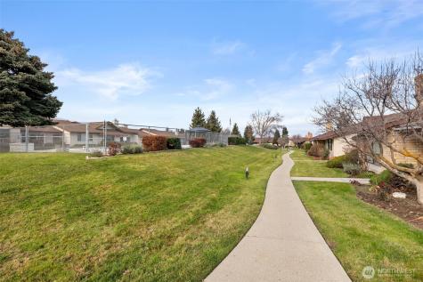 300 S Elliott Avenue Wenatchee WA 98801