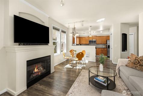 530 4th Avenue W Seattle WA 98119