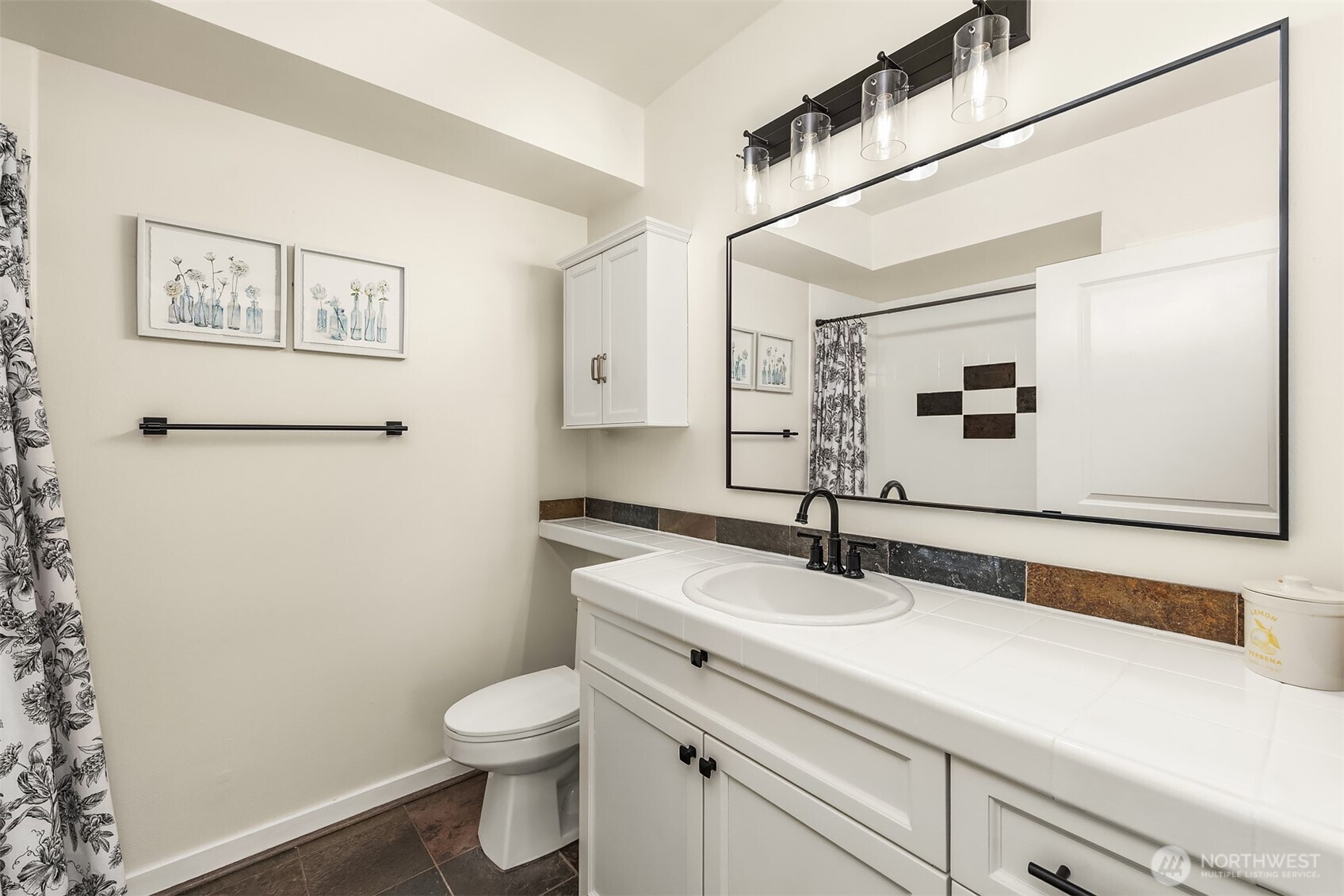 530 4th Avenue W Seattle WA 98119